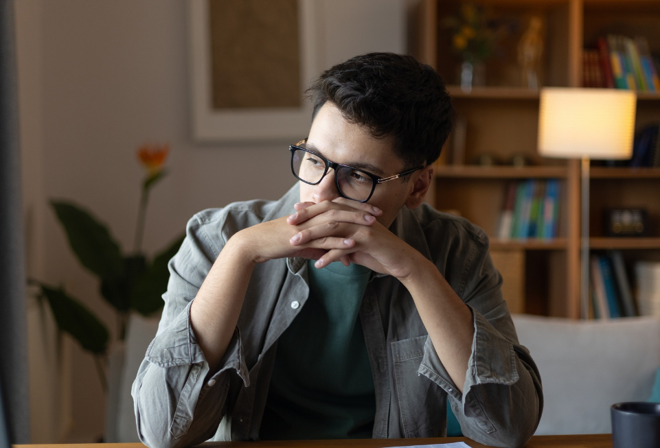 How to Stop Ruminating: 7 Evidence-Based Tips for Young Adults